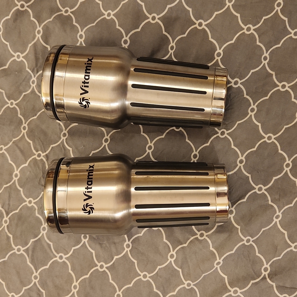 Brand new vitamix travel cups